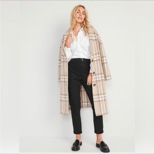 NWT! High-Waisted Black OGC Chino Pants for Women - Multiple💛